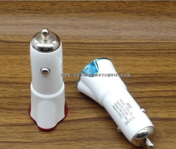 USB araç şarj cihazı