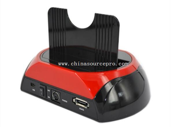 USB HUB and card reader