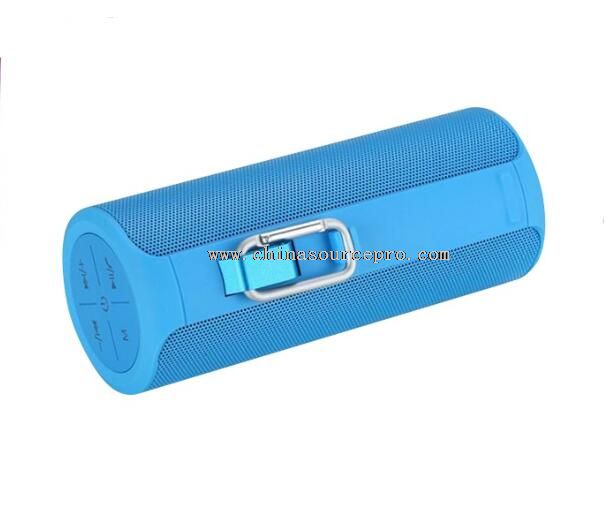 Speaker Bluetooth bentuk silinder