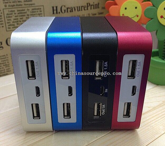 Алюміній 8400mah енергетичного банка під керівництвом світла