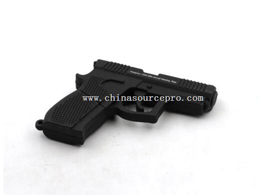 USB flash drive dengan kapasitas penuh