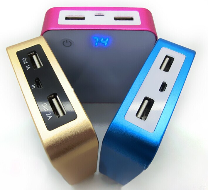  Алюмінієві 8400mah енергетичного банка під керівництвом світло 
