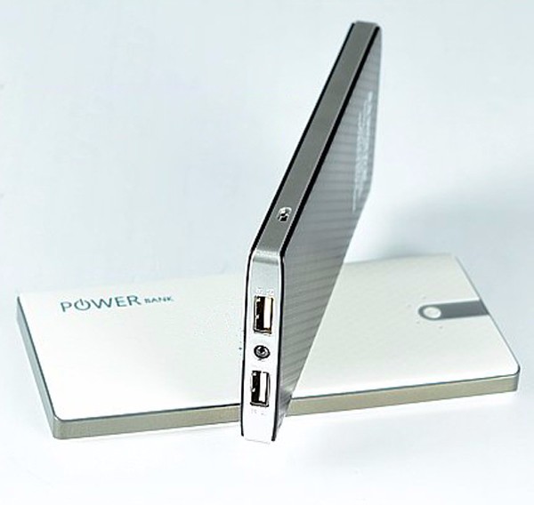 8000mAh power bank