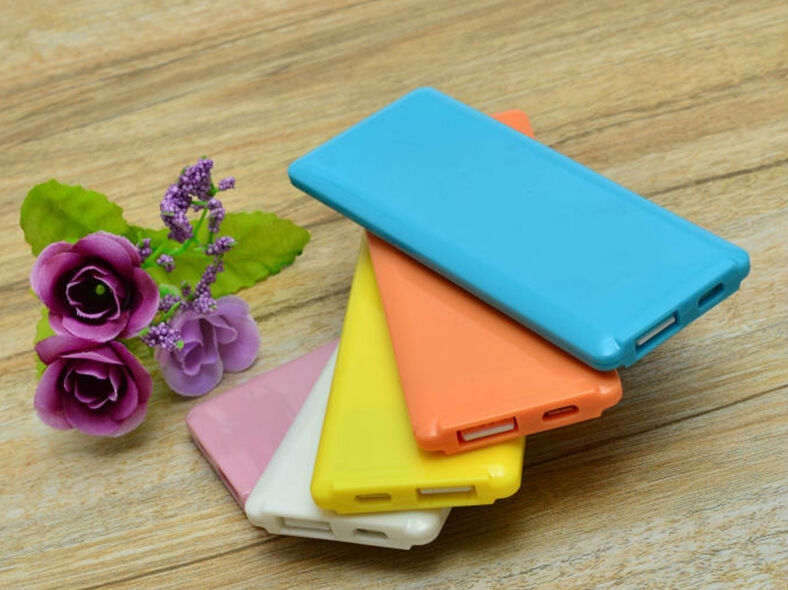 السلطة 5600mah مصرف