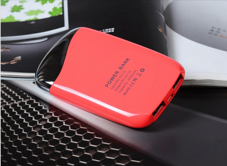 2600mah smart mobile power bank