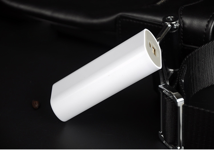 színes candy power bank