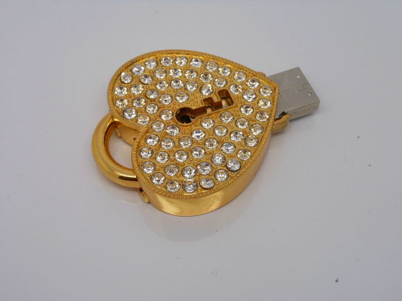 kristal usb flash drive
