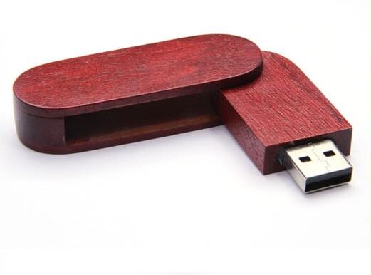 dřevěné celní 2.0 USB stick