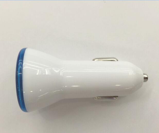 Cargador de coche 12V luz LED